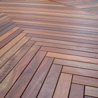 Dark Red Meranti Buket